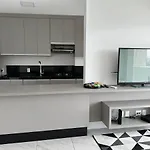 Apartamento Na Faria Lima E Condominio De Luxo Em Pinheiros