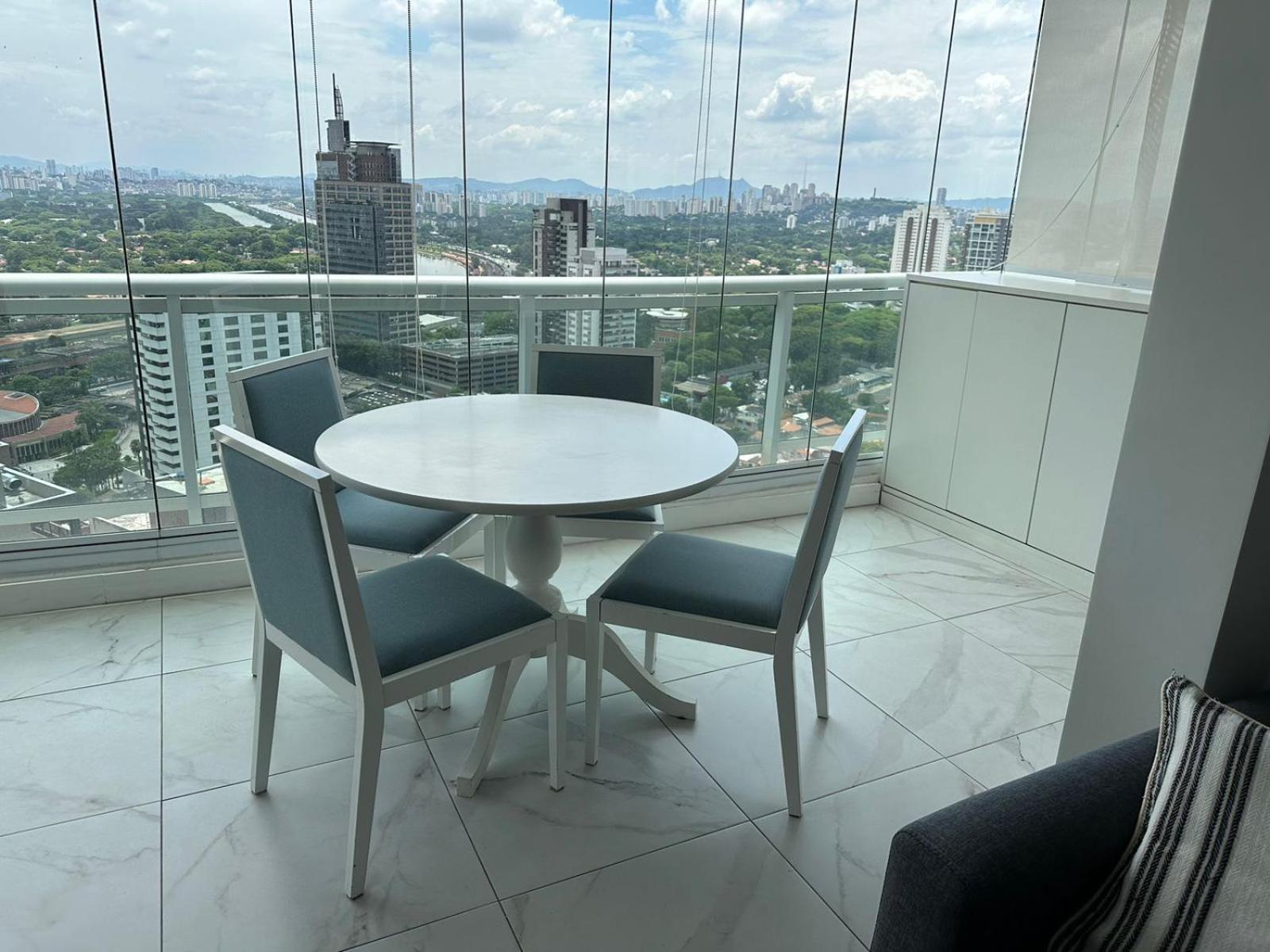 Apartamento Na Faria Lima E De Luxo Em Pinheiros *